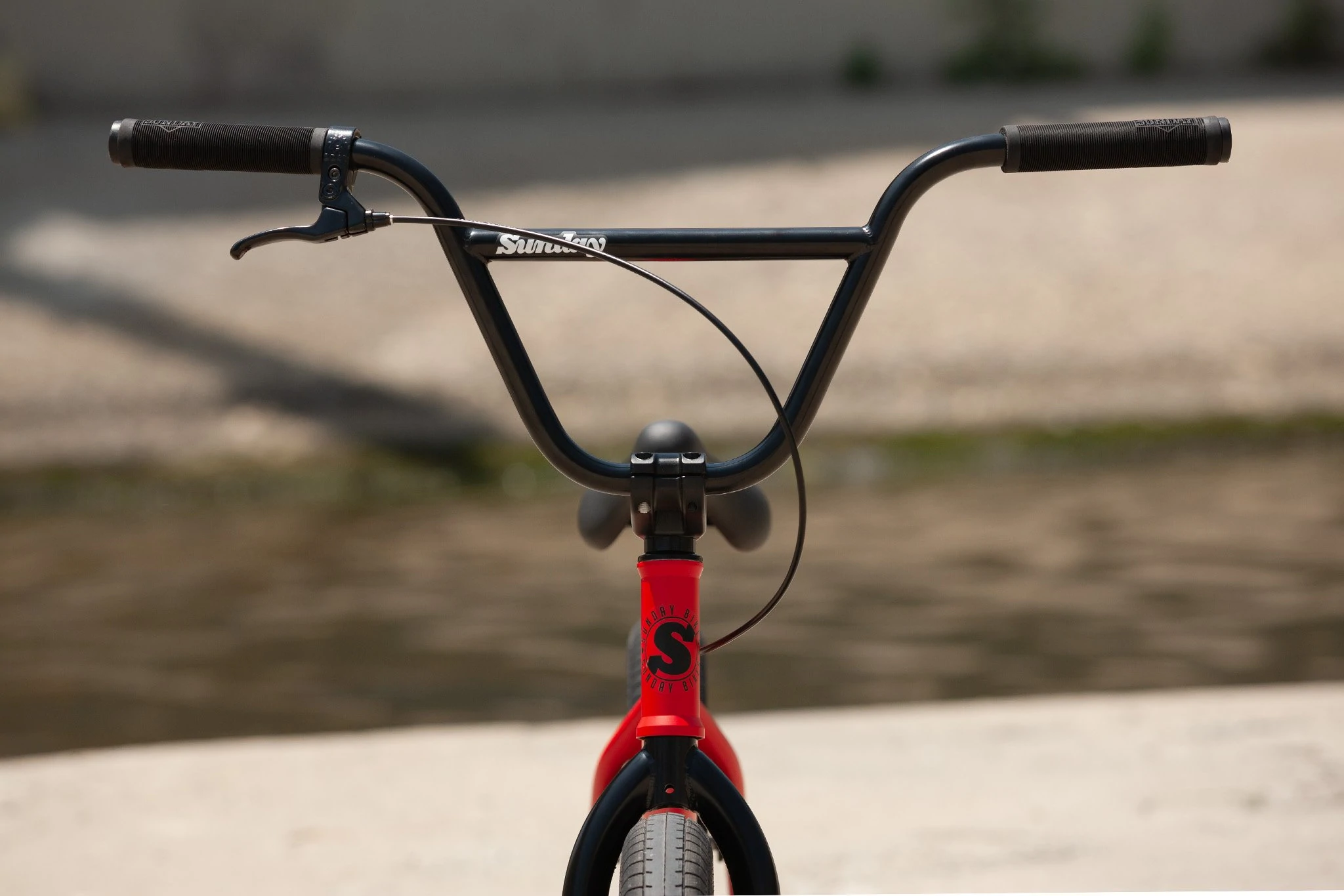 BMX SUNDAY 2022 Primer 20.75″ Matte Fire Engine Red 4 BMX SUNDAY 2022 Primer 20.75″ Matte Fire Engine Red – Image 2