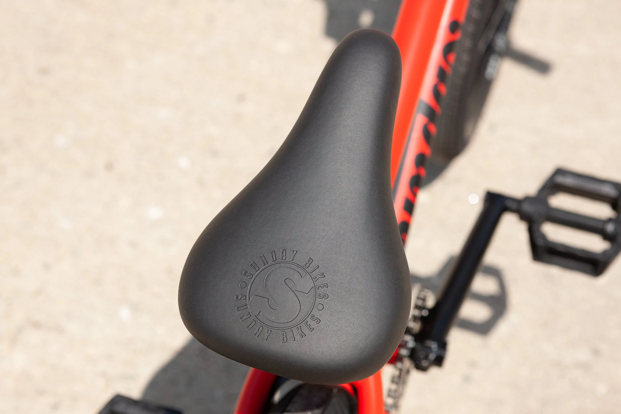 BMX SUNDAY 2022 Primer 20.75″ Matte Fire Engine Red 5 BMX SUNDAY 2022 Primer 20.75″ Matte Fire Engine Red – Image 3