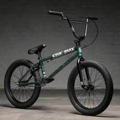 BMX KINK 2022 Launch 20.25″ 13 BMX KINK 2022 Launch 20.25″ -Cult Soldes bmx kink 2022 launch 2025 Galaxy Green