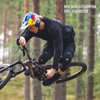 Genouillères G-FORM RUGGED 2 6 Genouillères G-FORM RUGGED 2 – Image 4