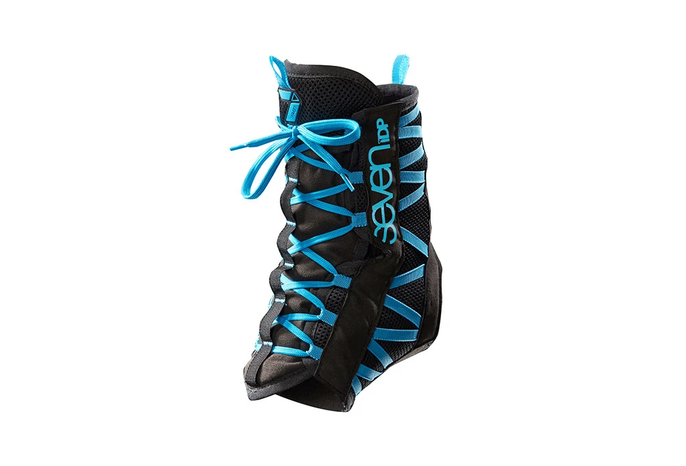 Chevillère à Lacet 7iDP Ankle Control Brace (l’unité) 3 Chevillère à Lacet 7iDP Ankle Control Brace (l’unité)